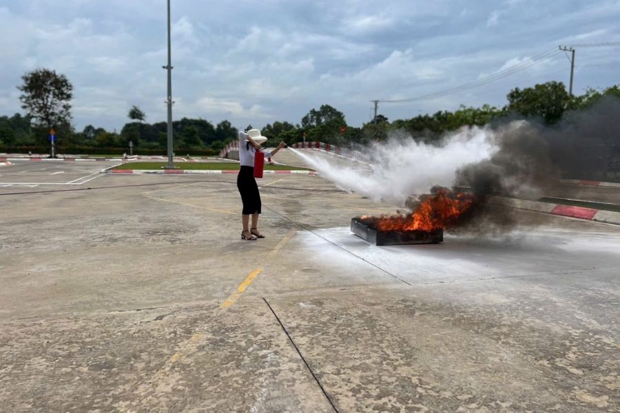 3f68d414-6829-4282-8f2b-c9aab27946401105c-2738